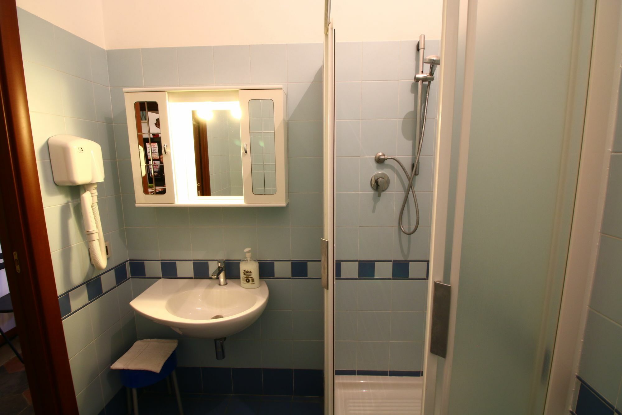 Trasteverooms La Bernardon Рим Екстериор снимка